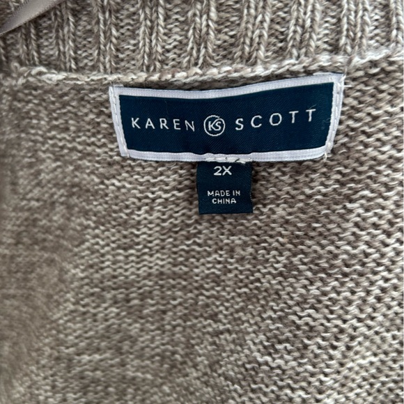 Karen Scott 2X Cable Knit Cardigan - Picture 4 of 5